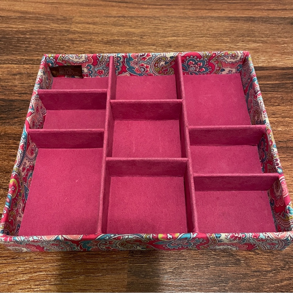 9 Section Tray Organizer